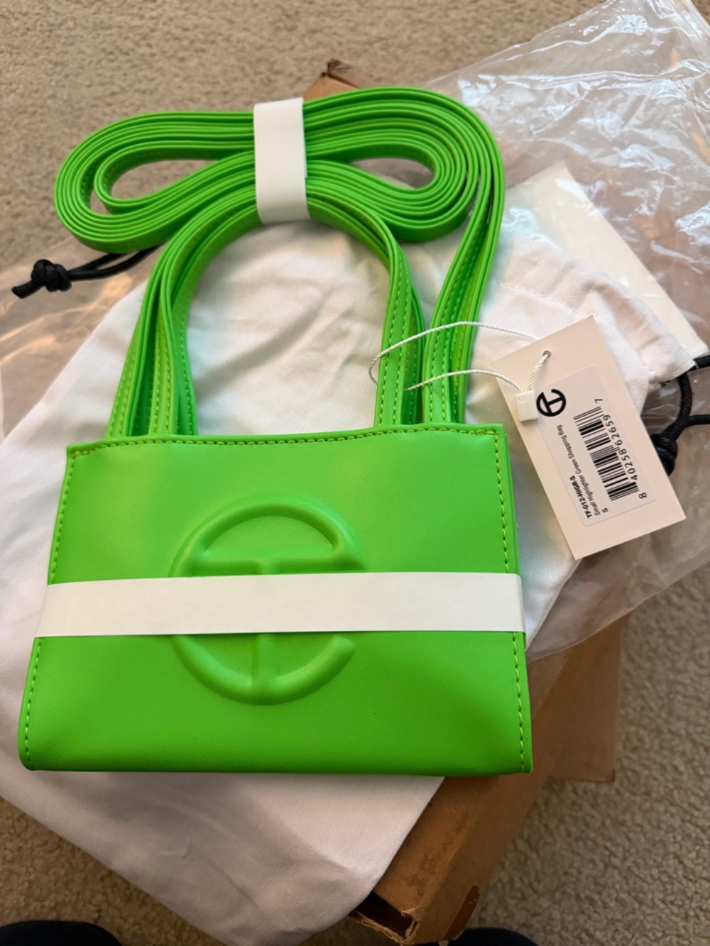 Green Mini Crossbody Bag - Fashionable Everyday Tote